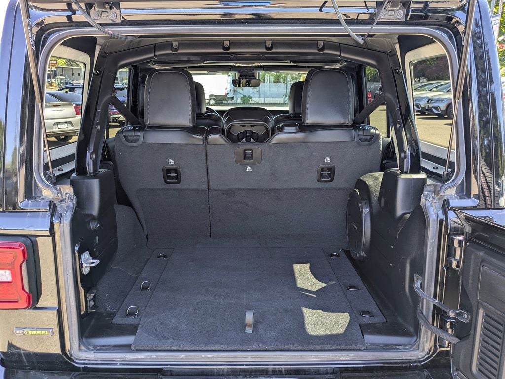 2021 Jeep Wrangler Unlimited Sahara High Altitude