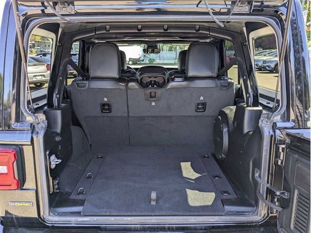 2021 Jeep Wrangler Unlimited Sahara High Altitude