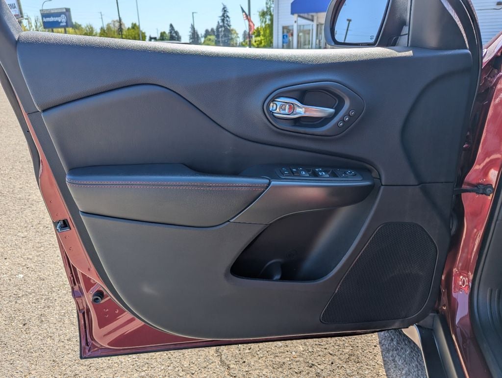2020 Jeep Cherokee Trailhawk