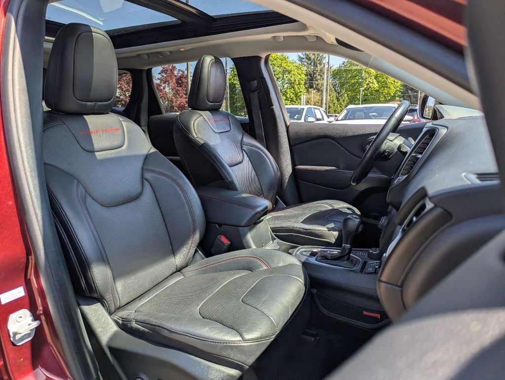 2020 Jeep Cherokee Trailhawk