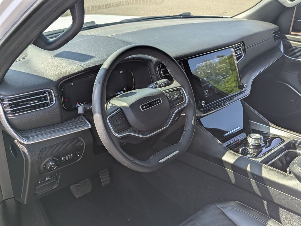 2023 Jeep Wagoneer L Series II