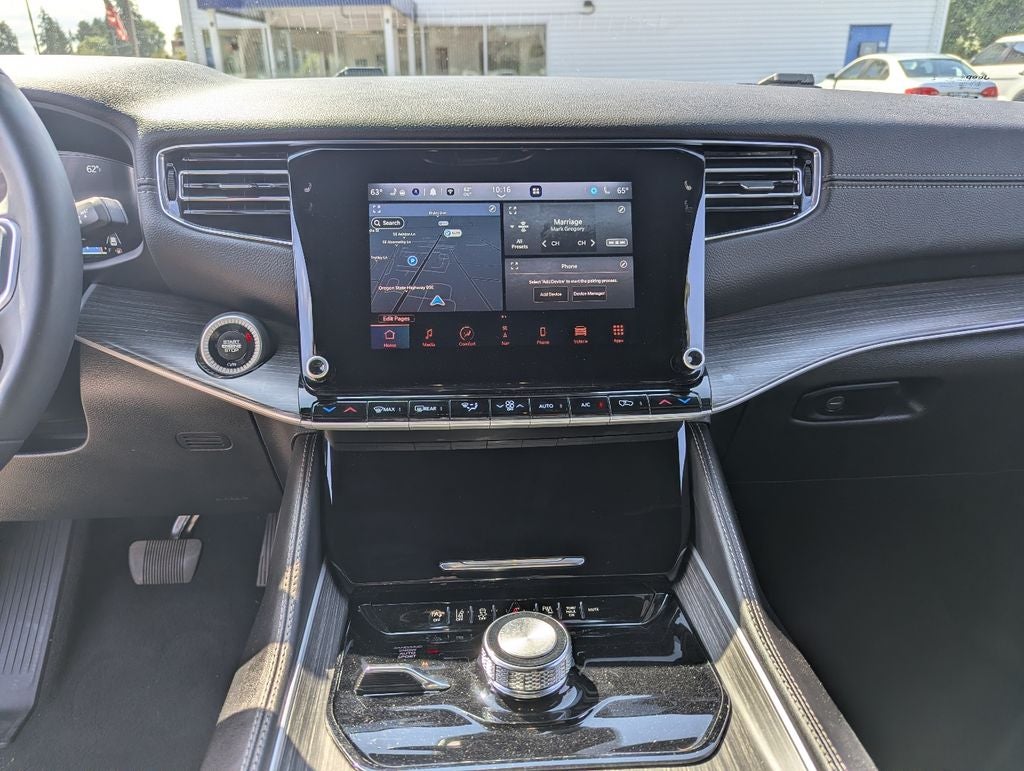 2023 Jeep Wagoneer L Series II