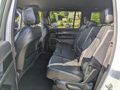 2023 Jeep Wagoneer L Series II