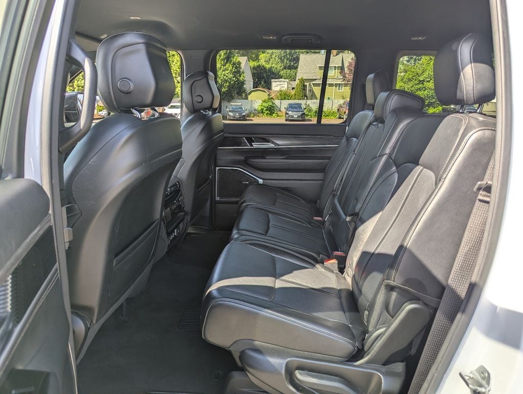 2023 Jeep Wagoneer L Series II