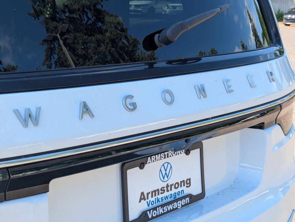 2023 Jeep Wagoneer L Series II