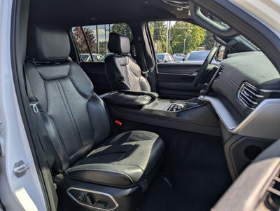 2023 Jeep Wagoneer L Series II