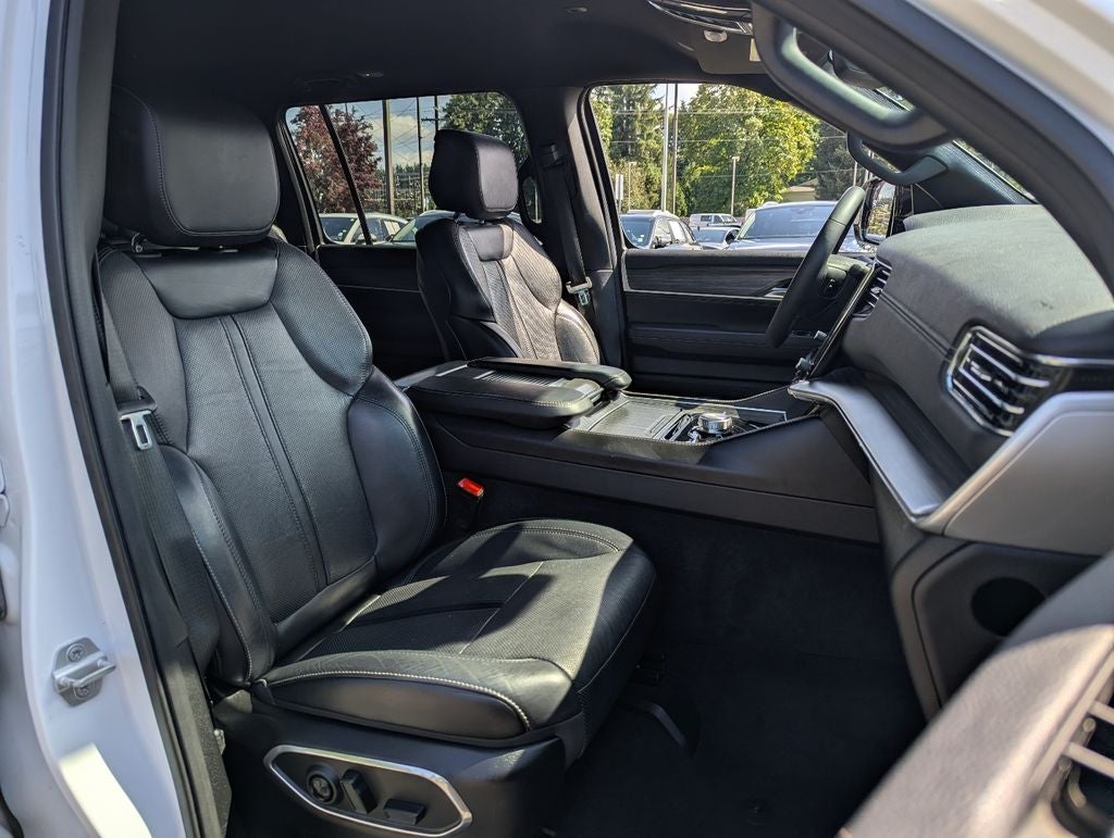 2023 Jeep Wagoneer L Series II