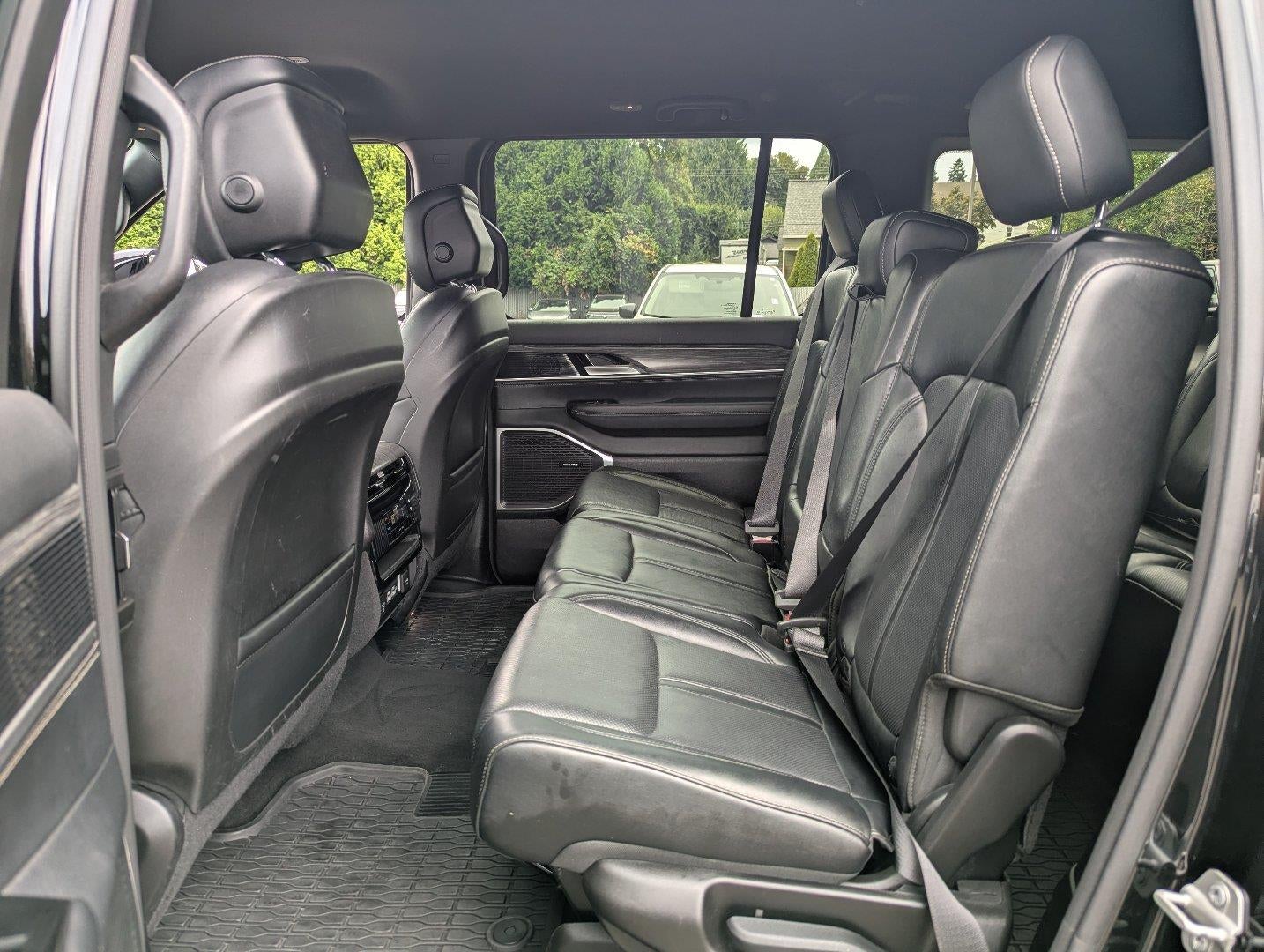 2024 Jeep Wagoneer L Series II