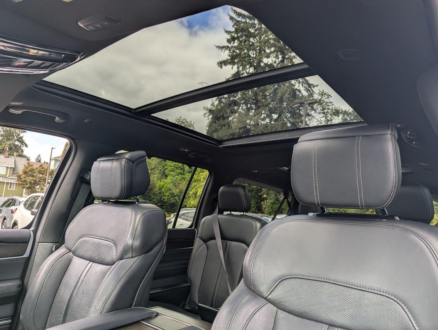 2024 Jeep Grand Wagoneer L 4X4