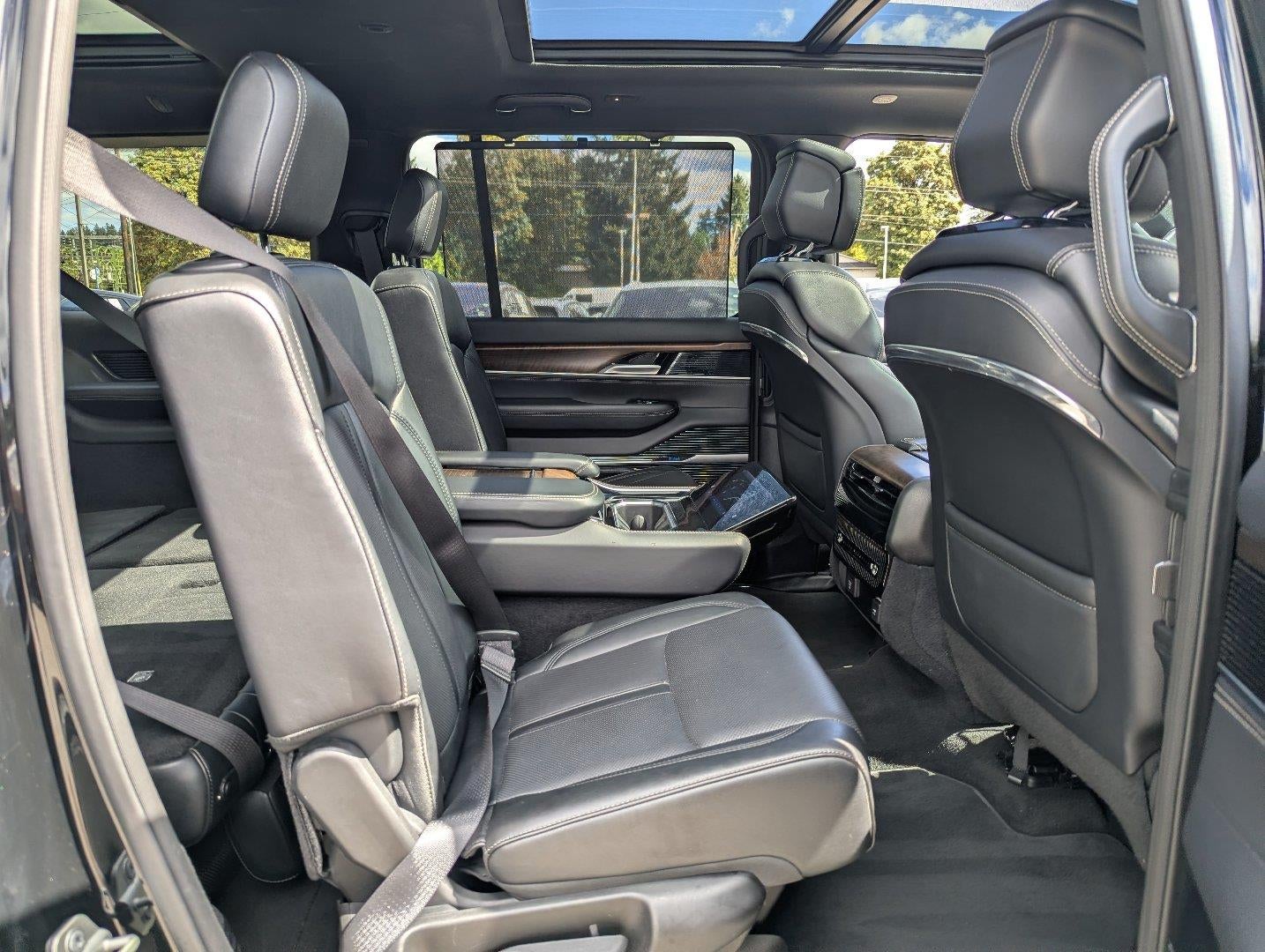 2024 Jeep Grand Wagoneer L 4X4