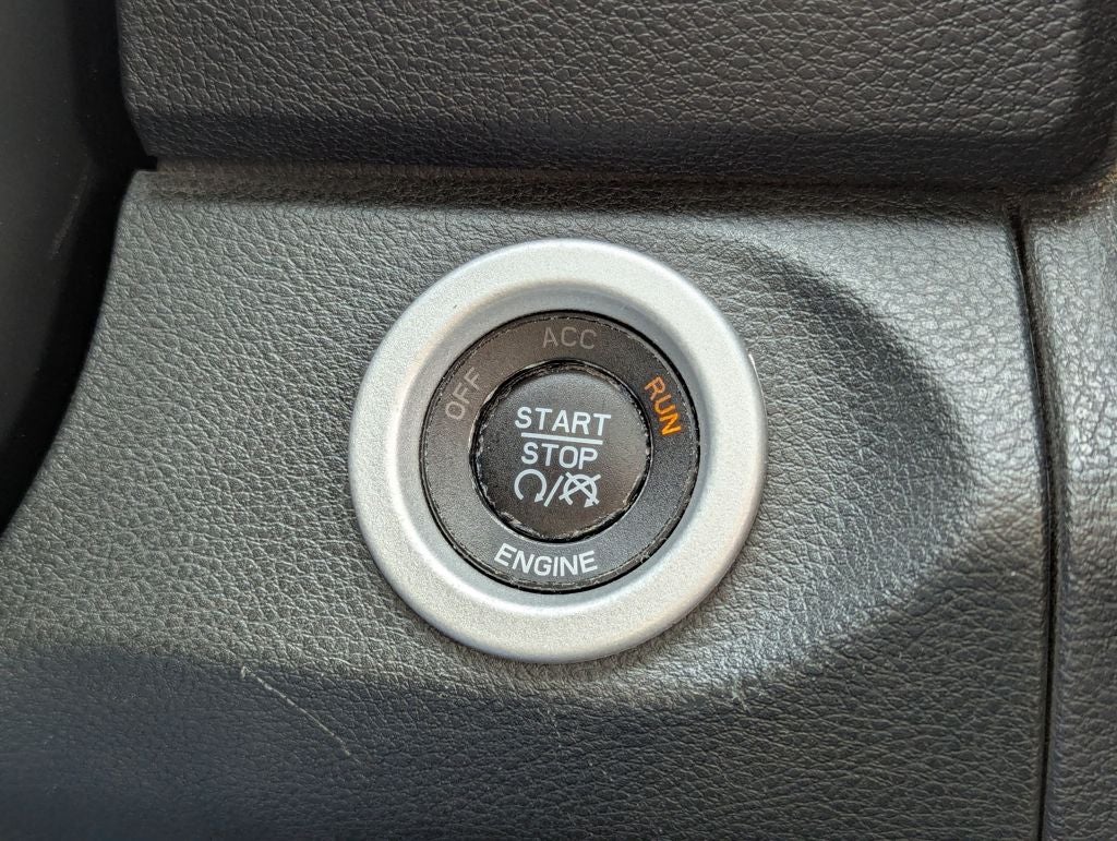 2015 RAM 1500 Laramie