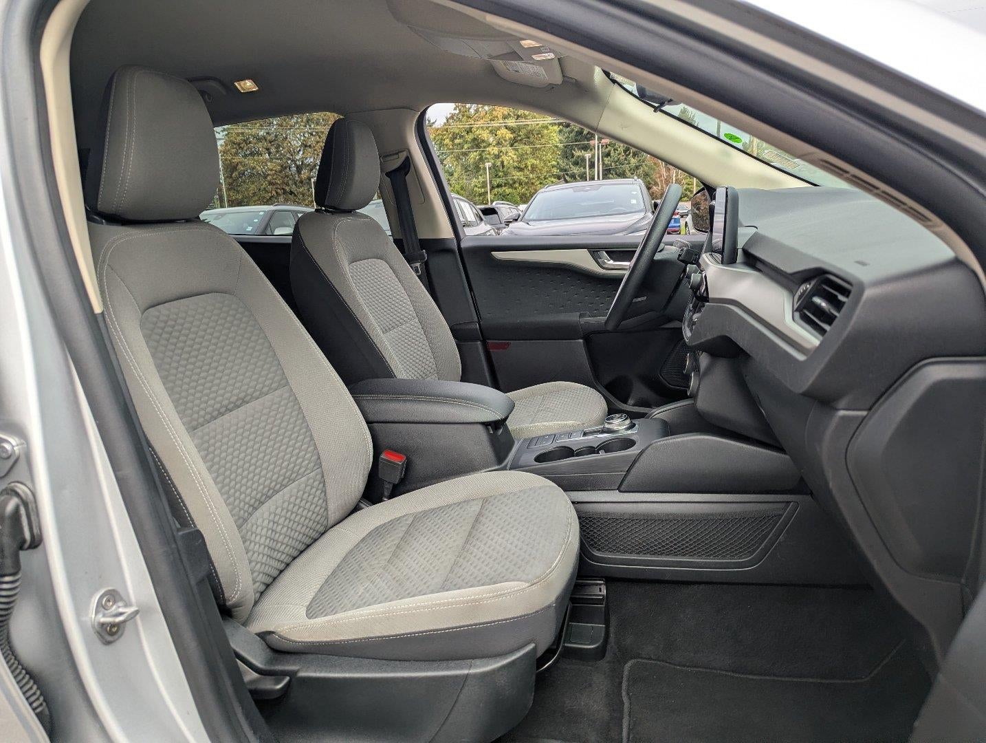 2020 Ford ESCAPE SUV