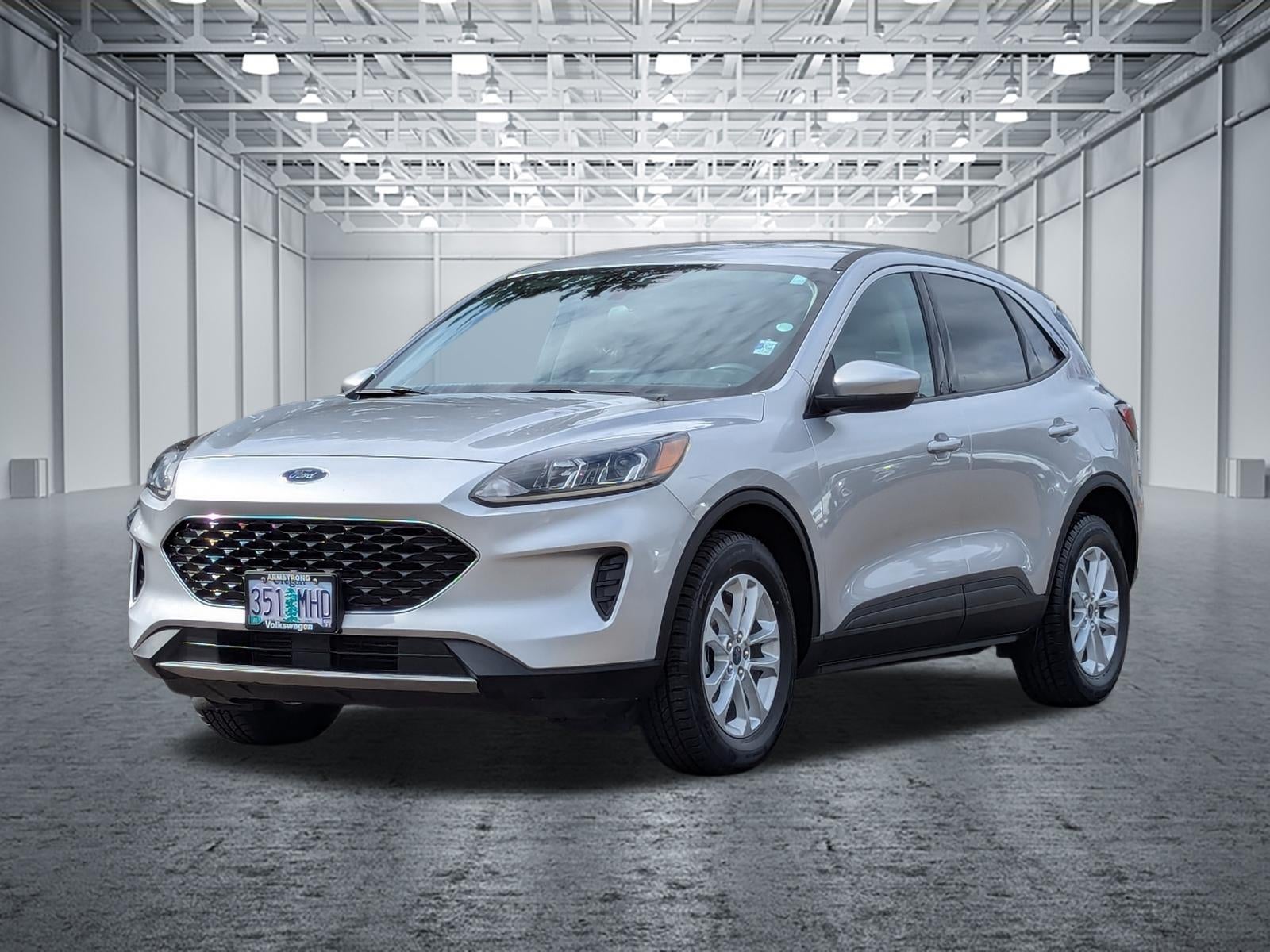 2020 Ford ESCAPE SUV