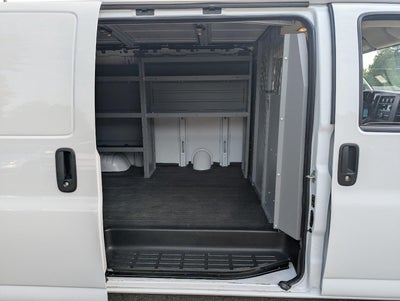 2022 Chevrolet Express Cargo Van RWD 2500 135