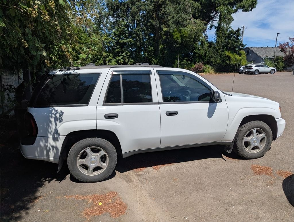 2008 Chevrolet TrailBlazer LS 1FL