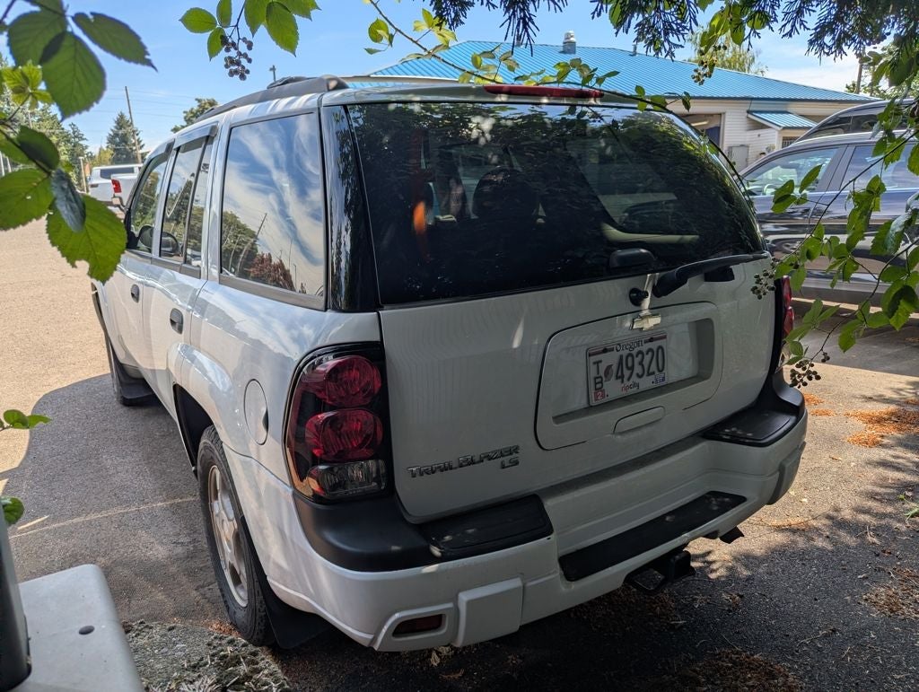 2008 Chevrolet TrailBlazer LS 1FL