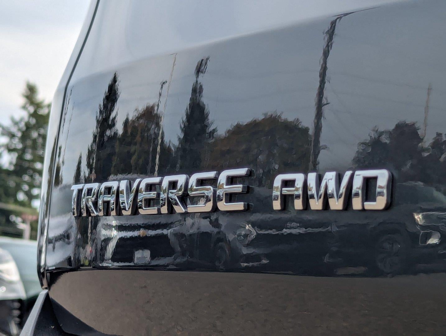 2018 Chevrolet Traverse LT Cloth