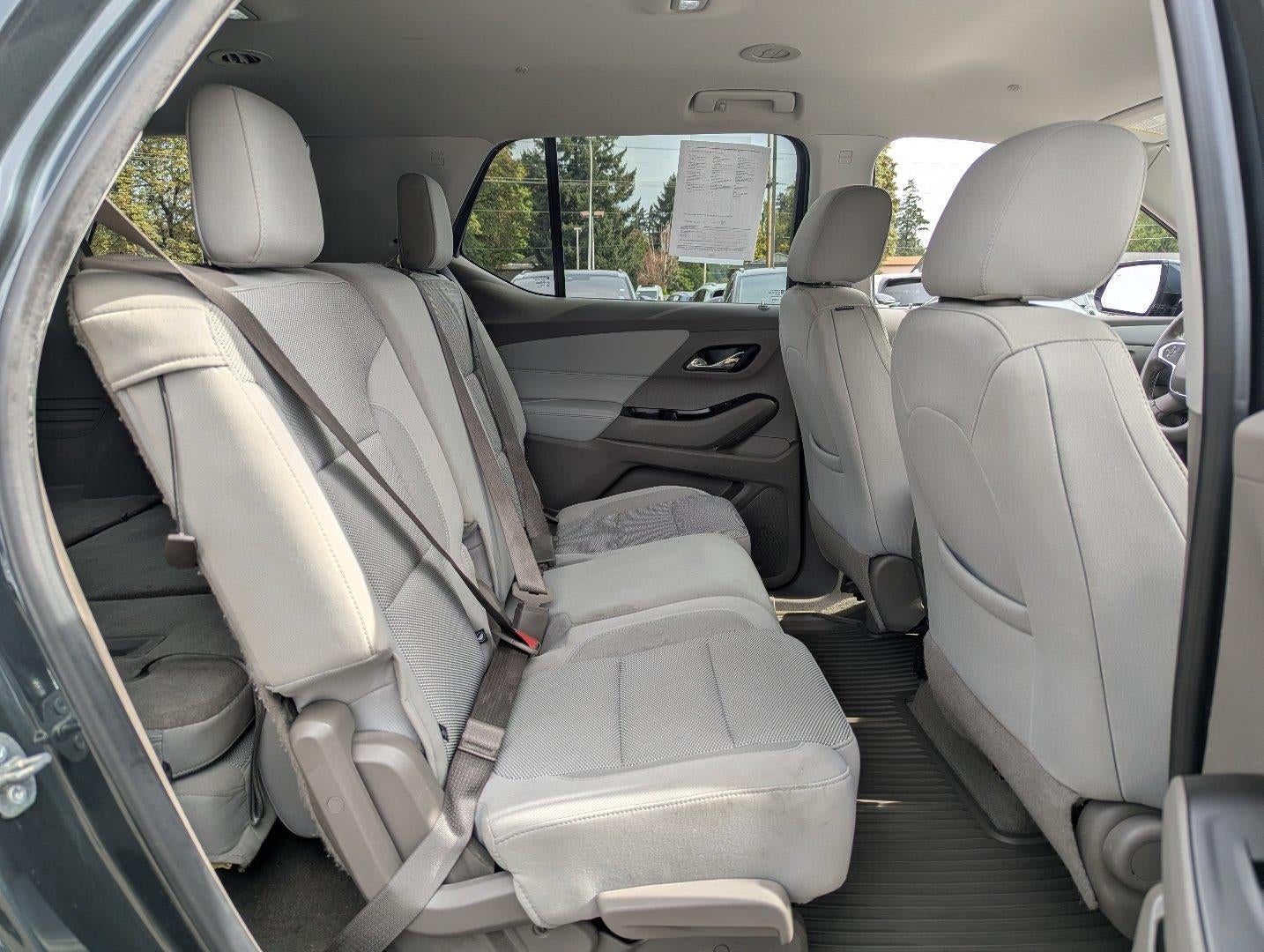 2018 Chevrolet Traverse LT Cloth
