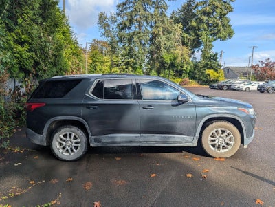 2018 Chevrolet Traverse LT Cloth