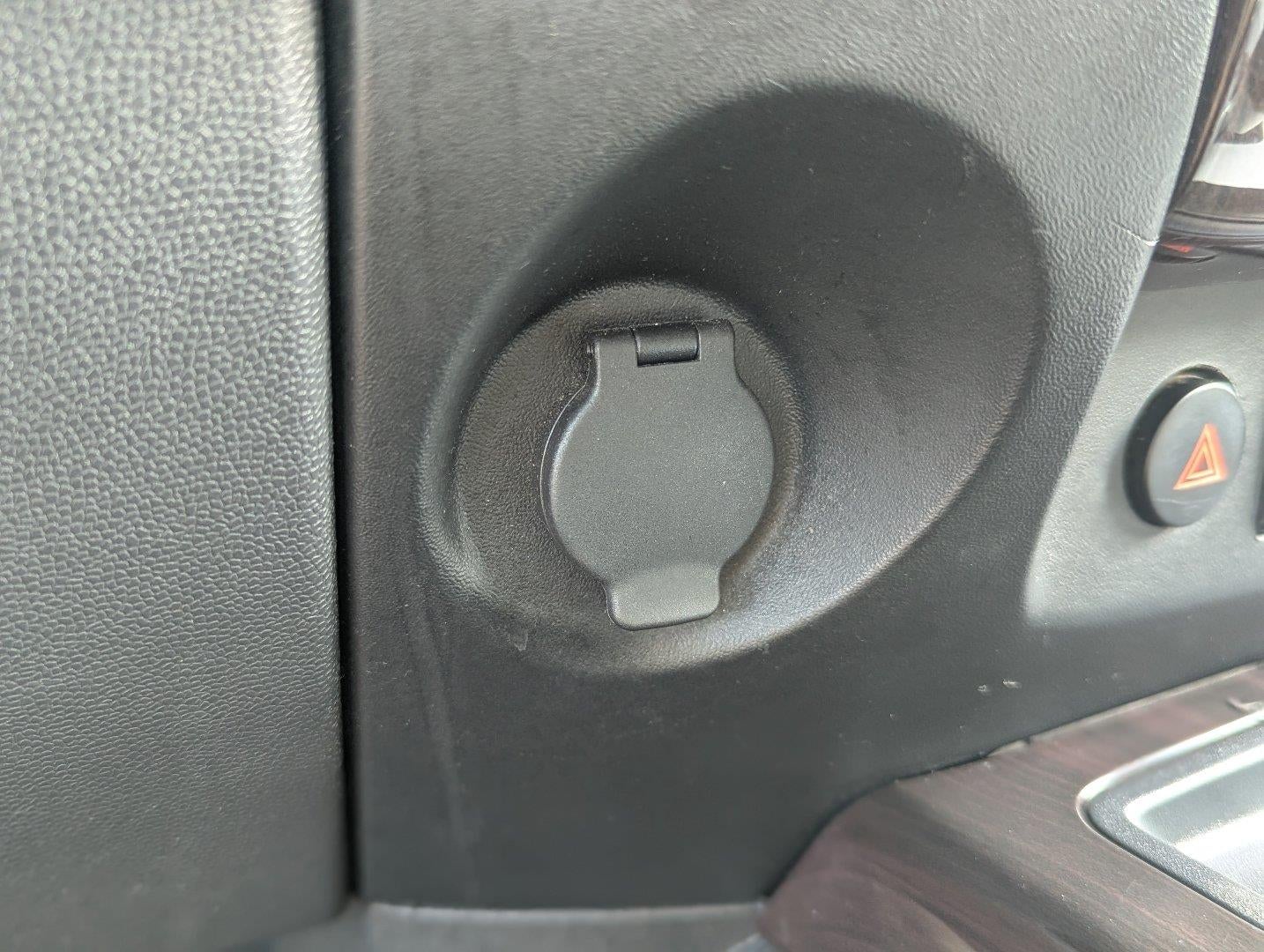 2015 Nissan Titan SL