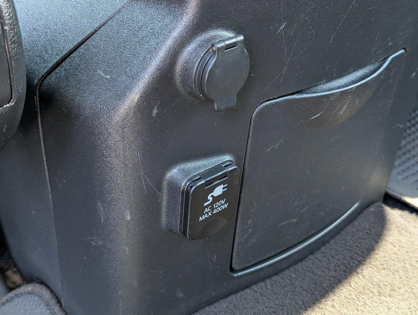 2015 Nissan Titan SL