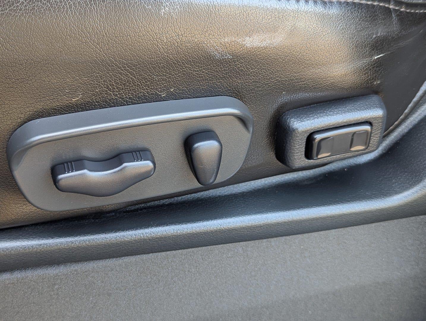 2015 Nissan Titan SL