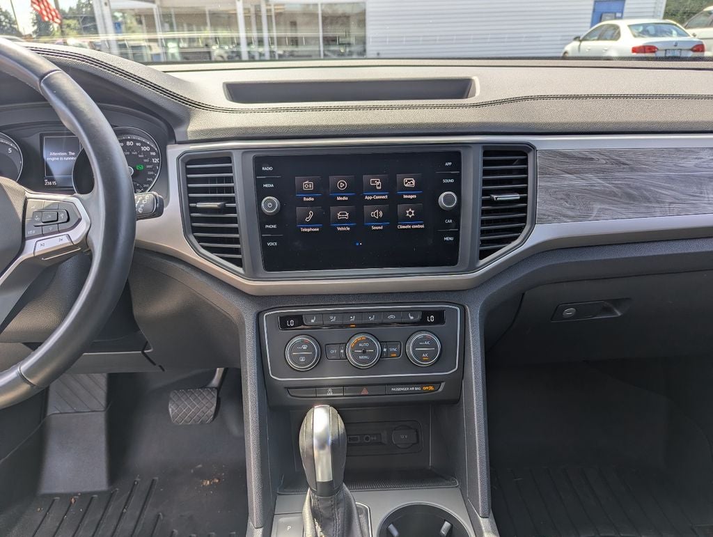 2020 Volkswagen Atlas Cross Sport 3.6L V6 SE w/Technology 4Motion