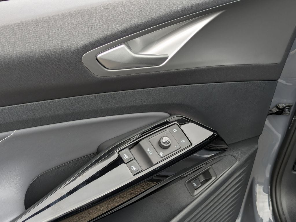 2023 Volkswagen ID.4 S