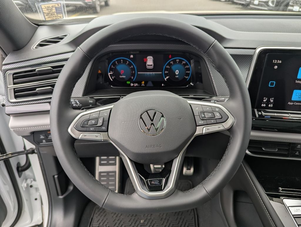 2026 Volkswagen Atlas Cross Sport 2.0T SEL R-Line Black