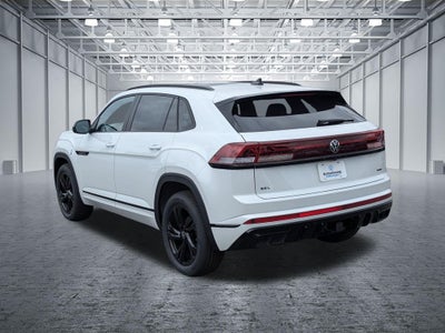 2026 Volkswagen Atlas Cross Sport 2.0T SEL R-Line Black