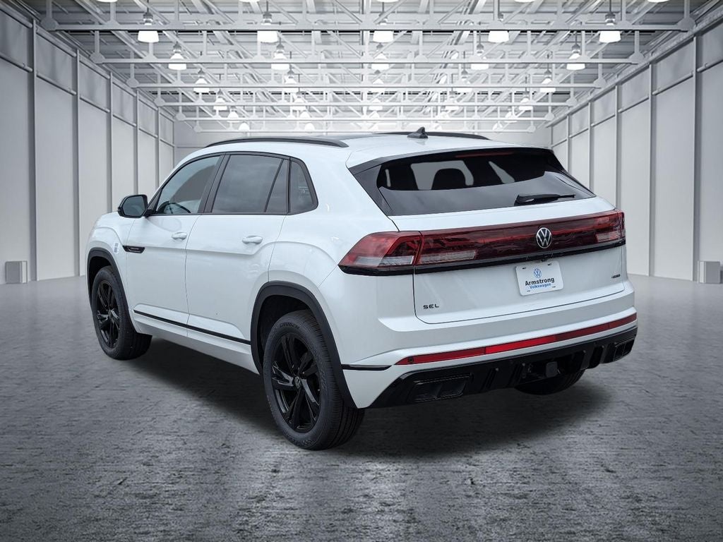 2026 Volkswagen Atlas Cross Sport 2.0T SEL R-Line Black