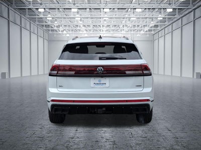 2026 Volkswagen Atlas Cross Sport 2.0T SEL R-Line Black