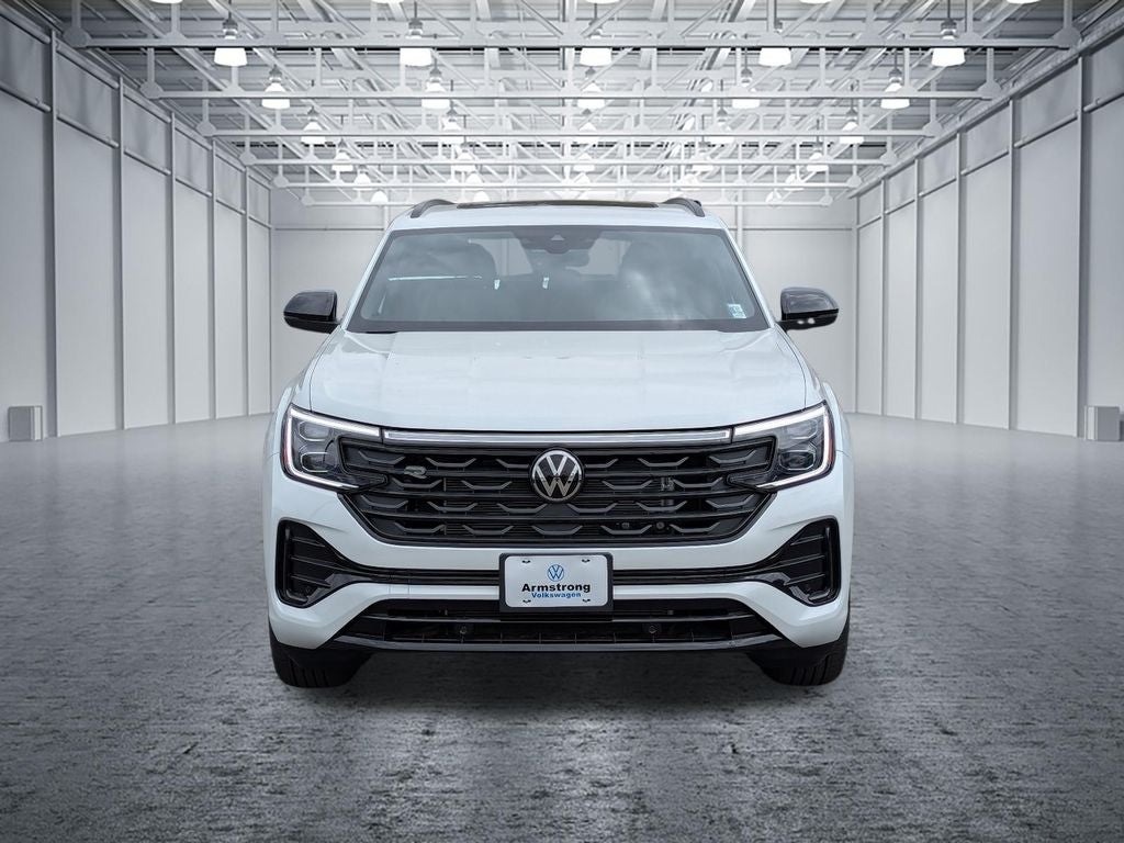 2026 Volkswagen Atlas Cross Sport 2.0T SEL R-Line Black