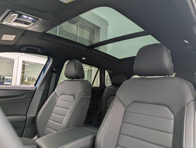 2026 Volkswagen Atlas Cross Sport 2.0T SEL R-Line Black