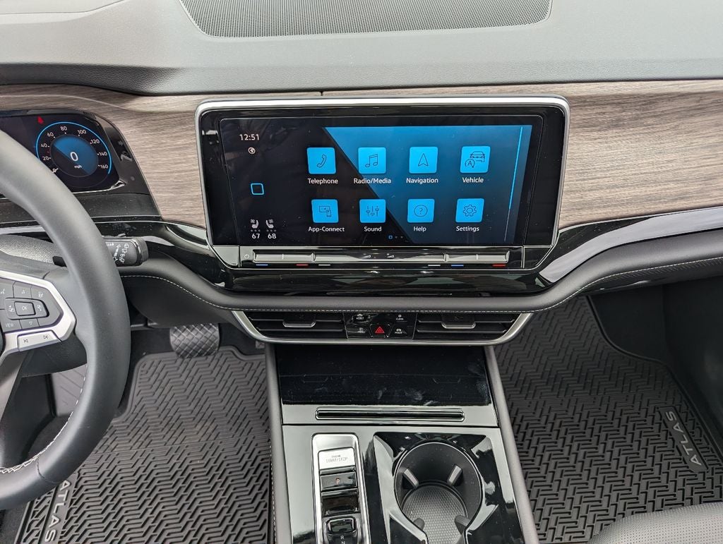 2026 Volkswagen Atlas 2.0T SEL