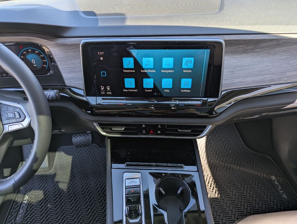 2026 Volkswagen Atlas 2.0T SEL