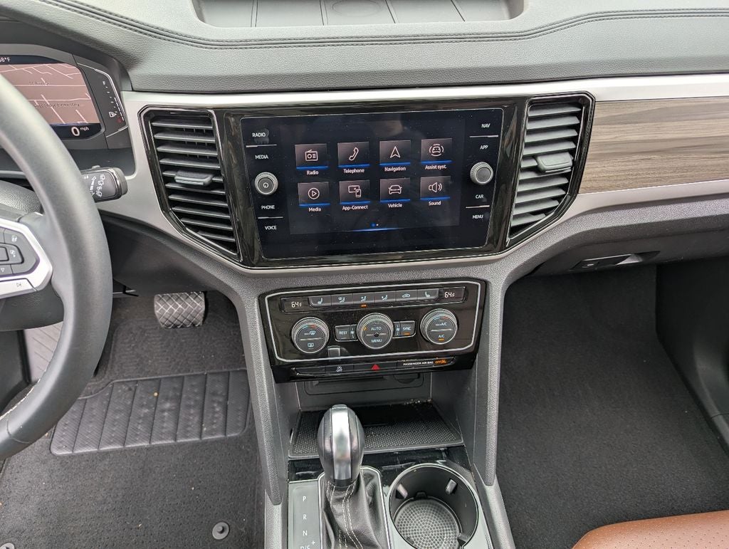 2023 Volkswagen Atlas SEL