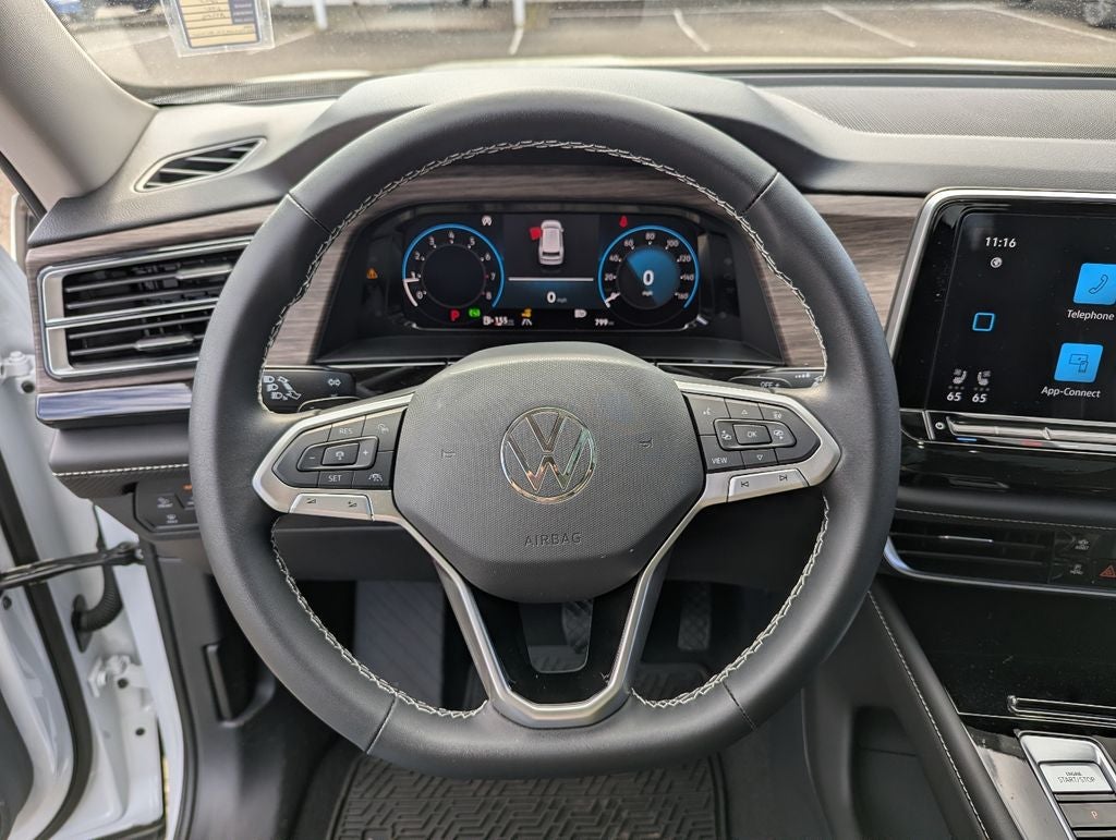 2025 Volkswagen Atlas 2.0T SEL