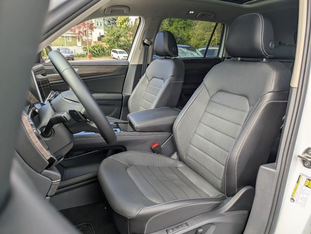 2025 Volkswagen Atlas 2.0T SEL