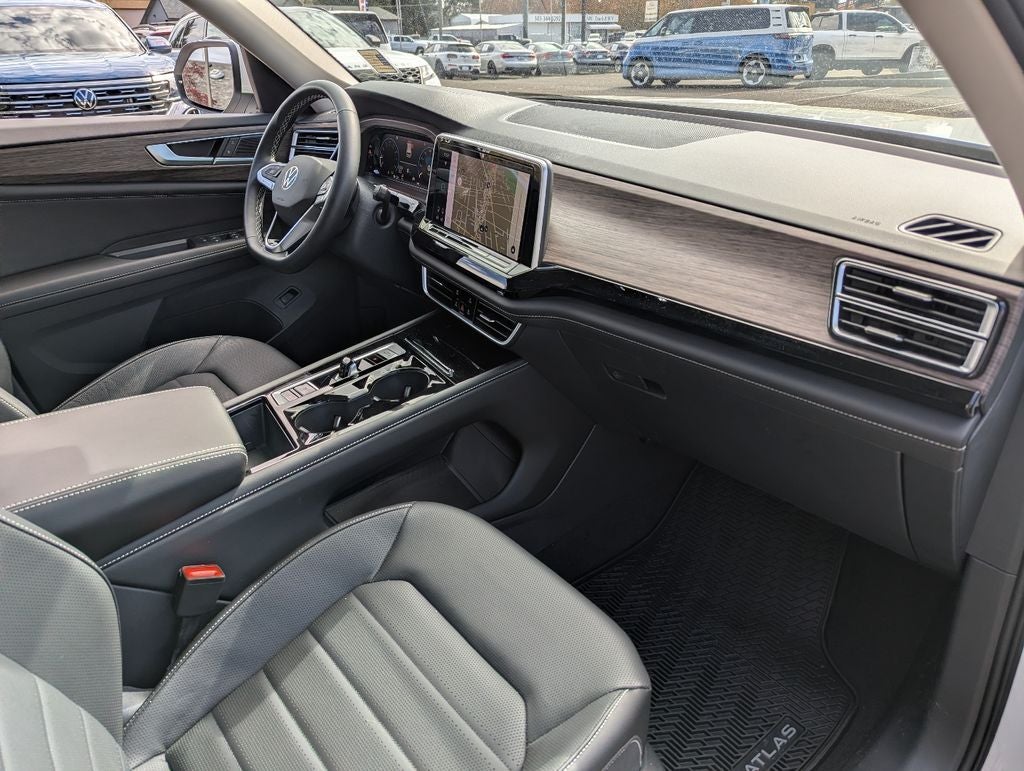 2025 Volkswagen Atlas 2.0T SEL