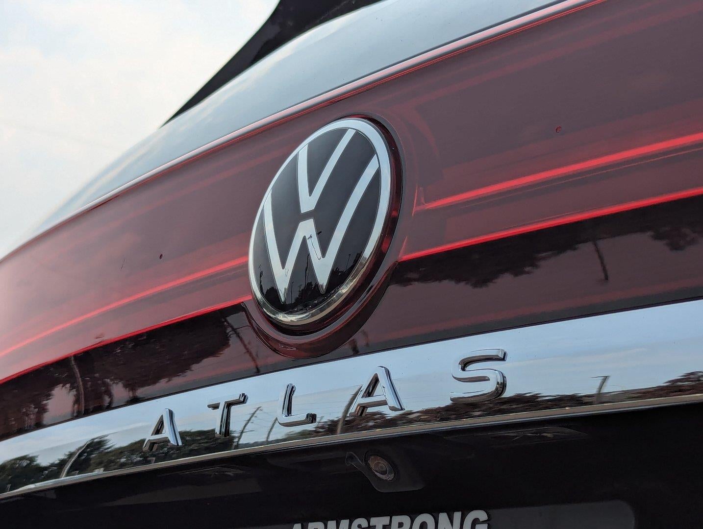 2024 Volkswagen Atlas 2.0T SEL