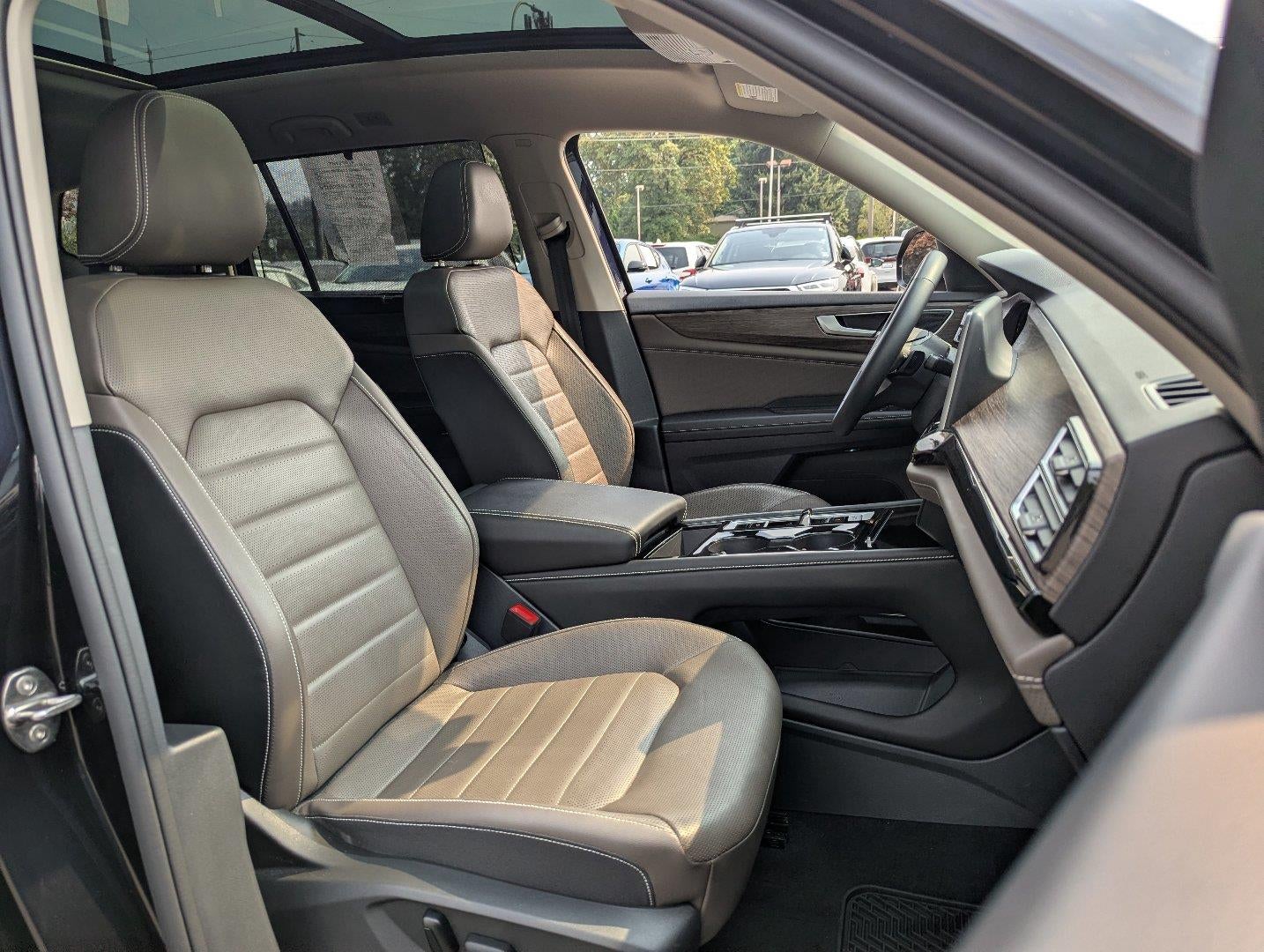 2024 Volkswagen Atlas 2.0T SEL