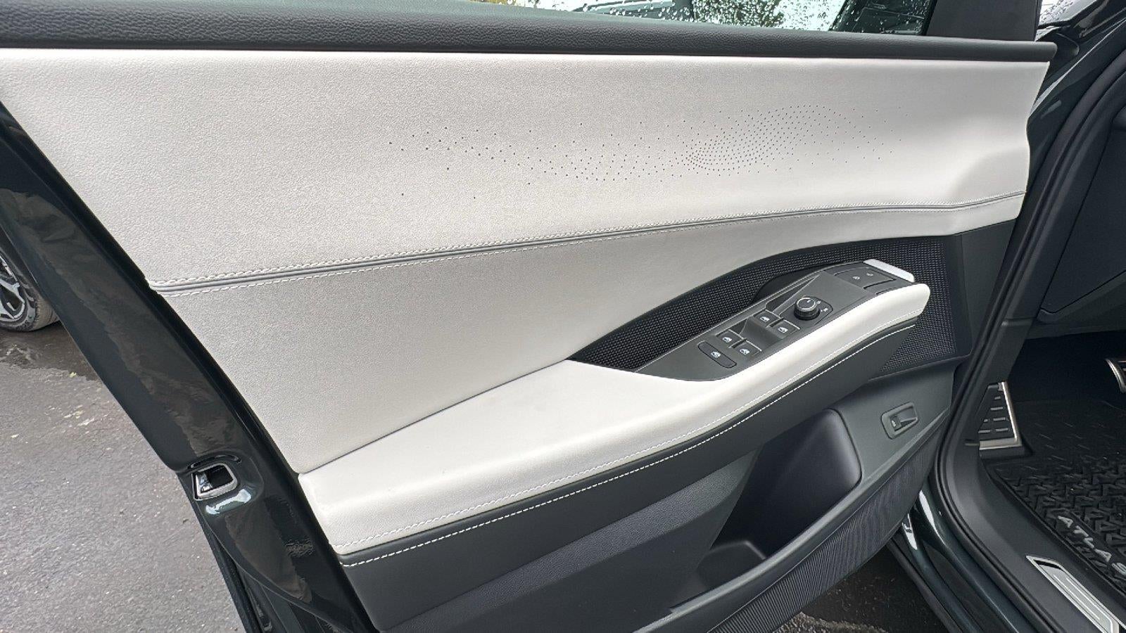 2027 Volkswagen Atlas 2.0T SEL