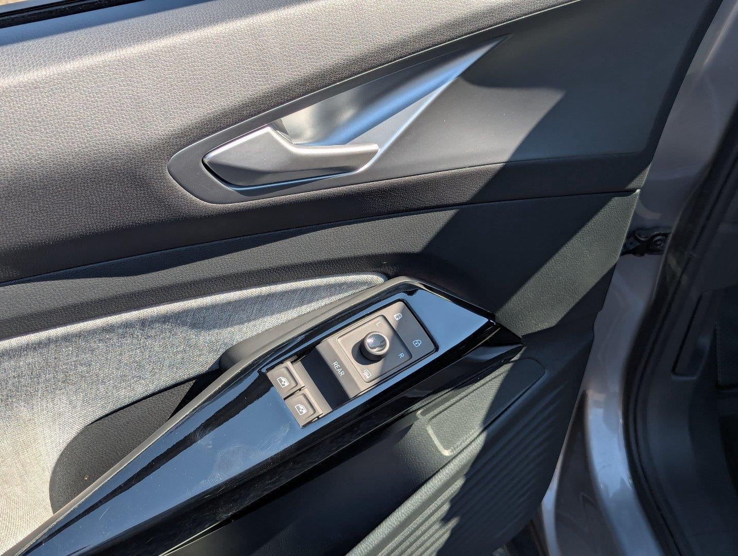 2023 Volkswagen ID.4 PRO RWD