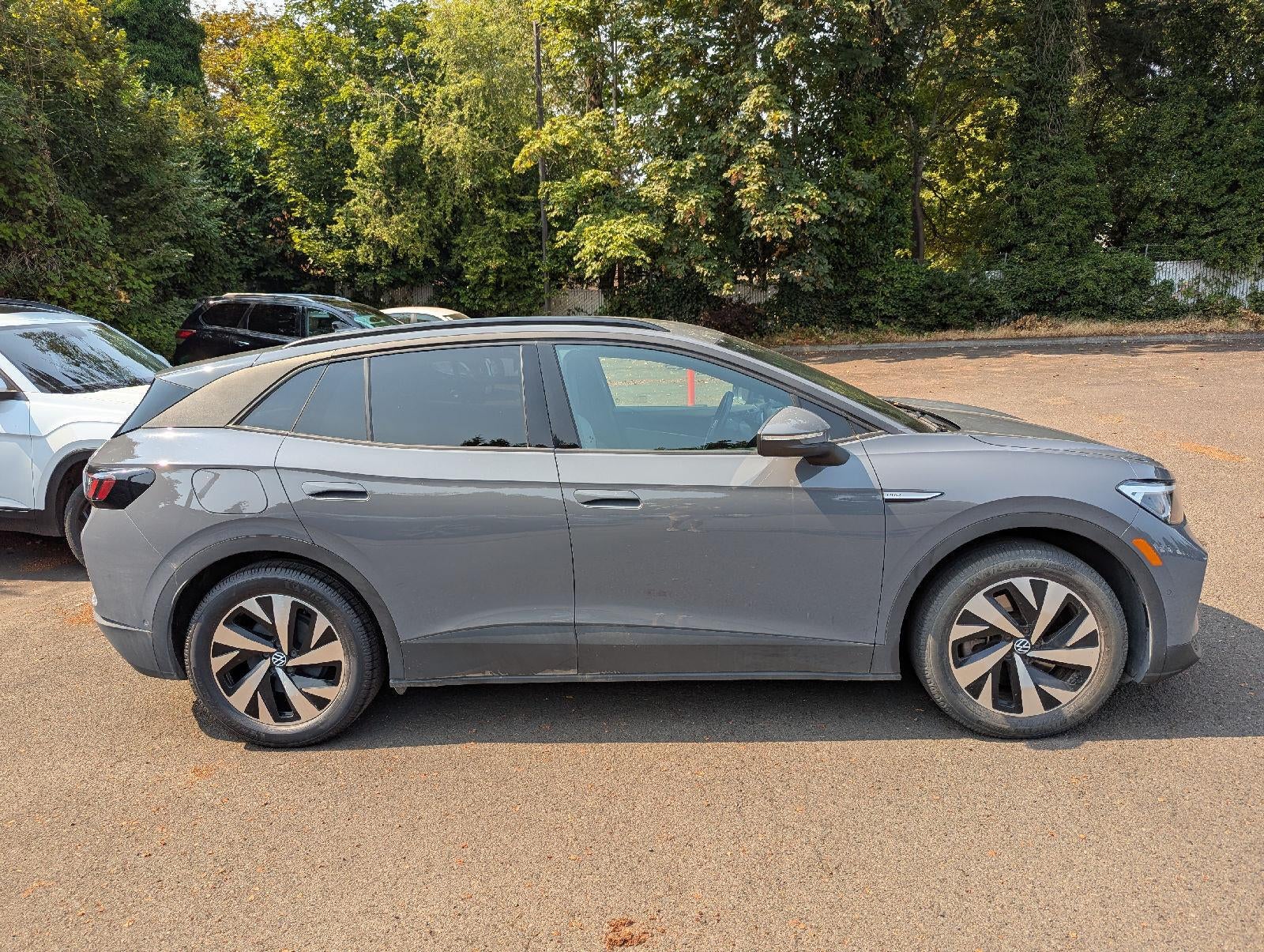 2023 Volkswagen ID.4 Pro