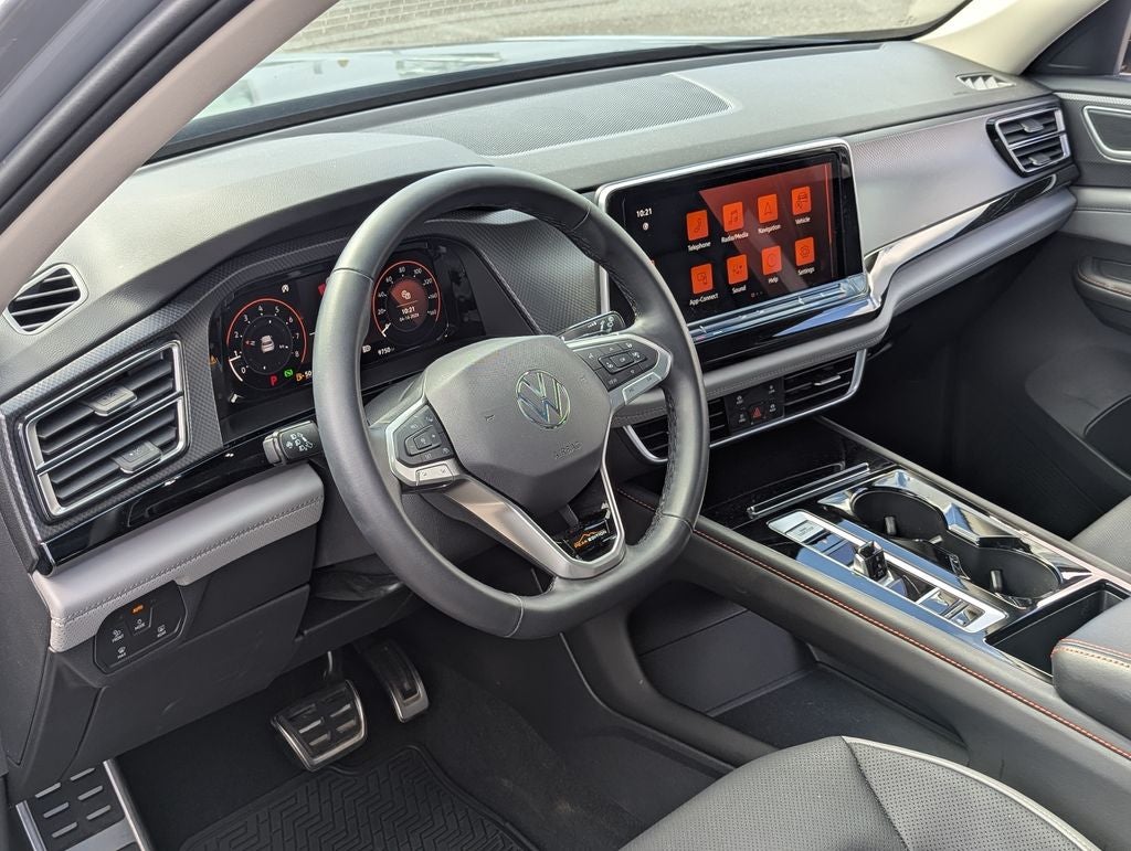 2025 Volkswagen Atlas 2.0T Peak Edition