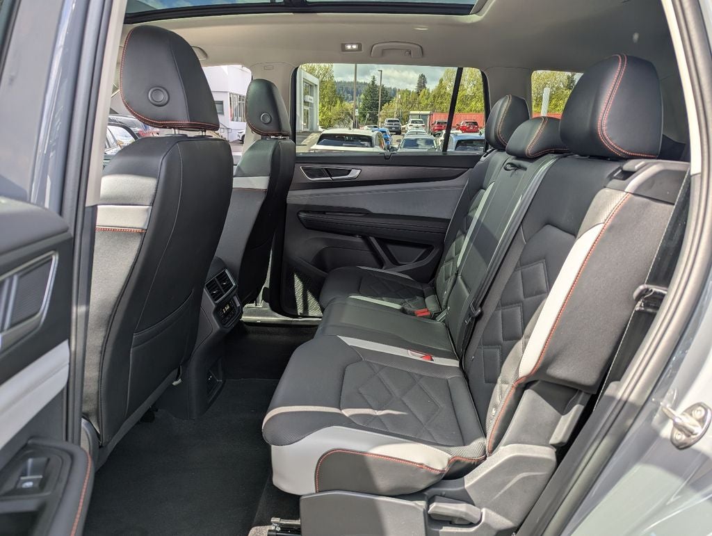 2025 Volkswagen Atlas 2.0T Peak Edition