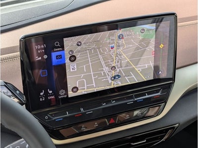 2023 Volkswagen ID.4 Pro