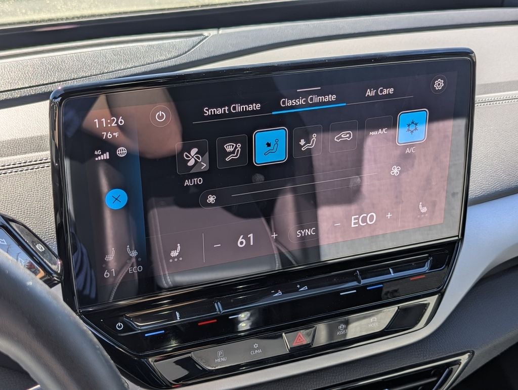2023 Volkswagen ID.4 Pro