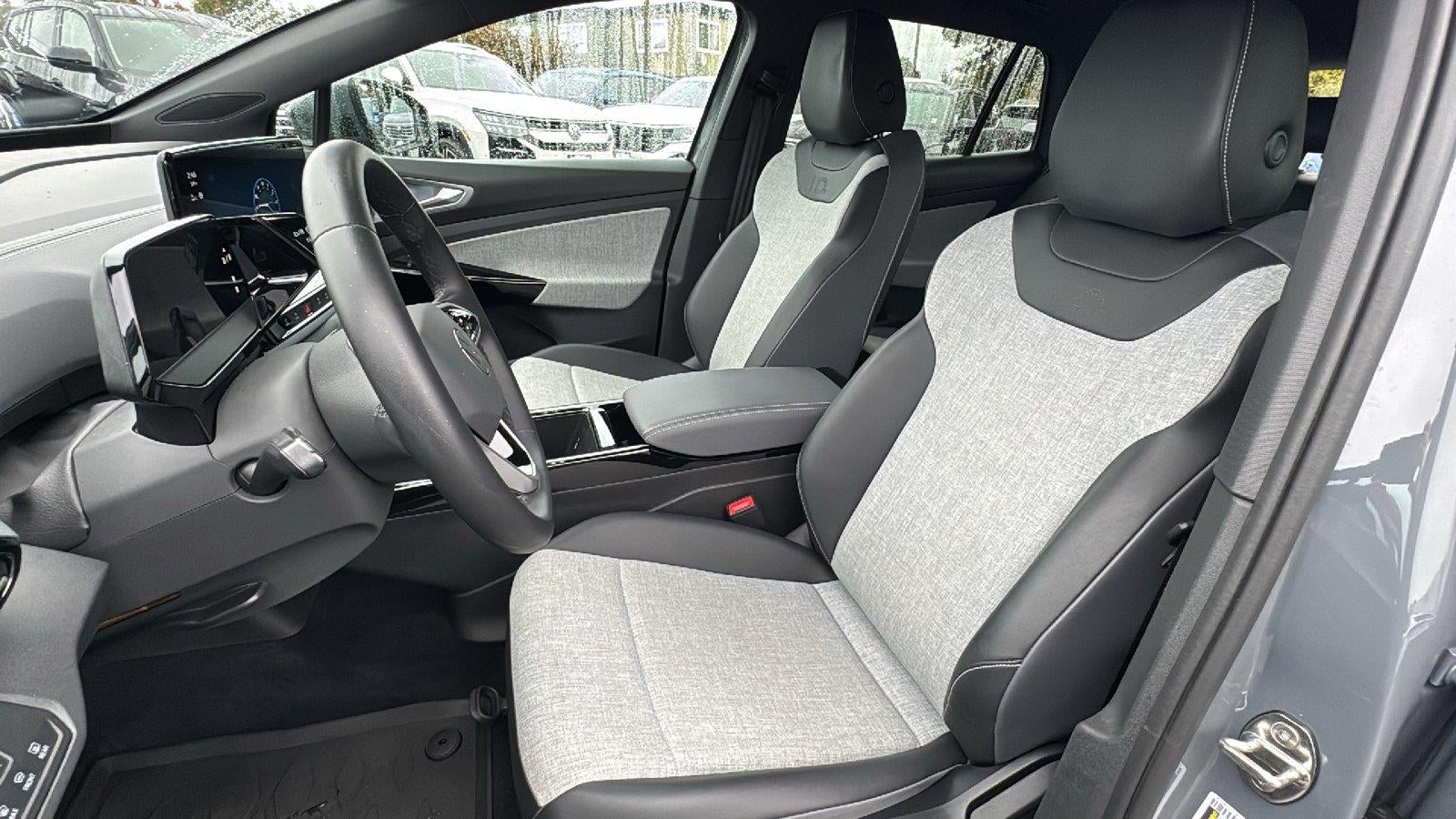 2023 Volkswagen ID.4 Pro